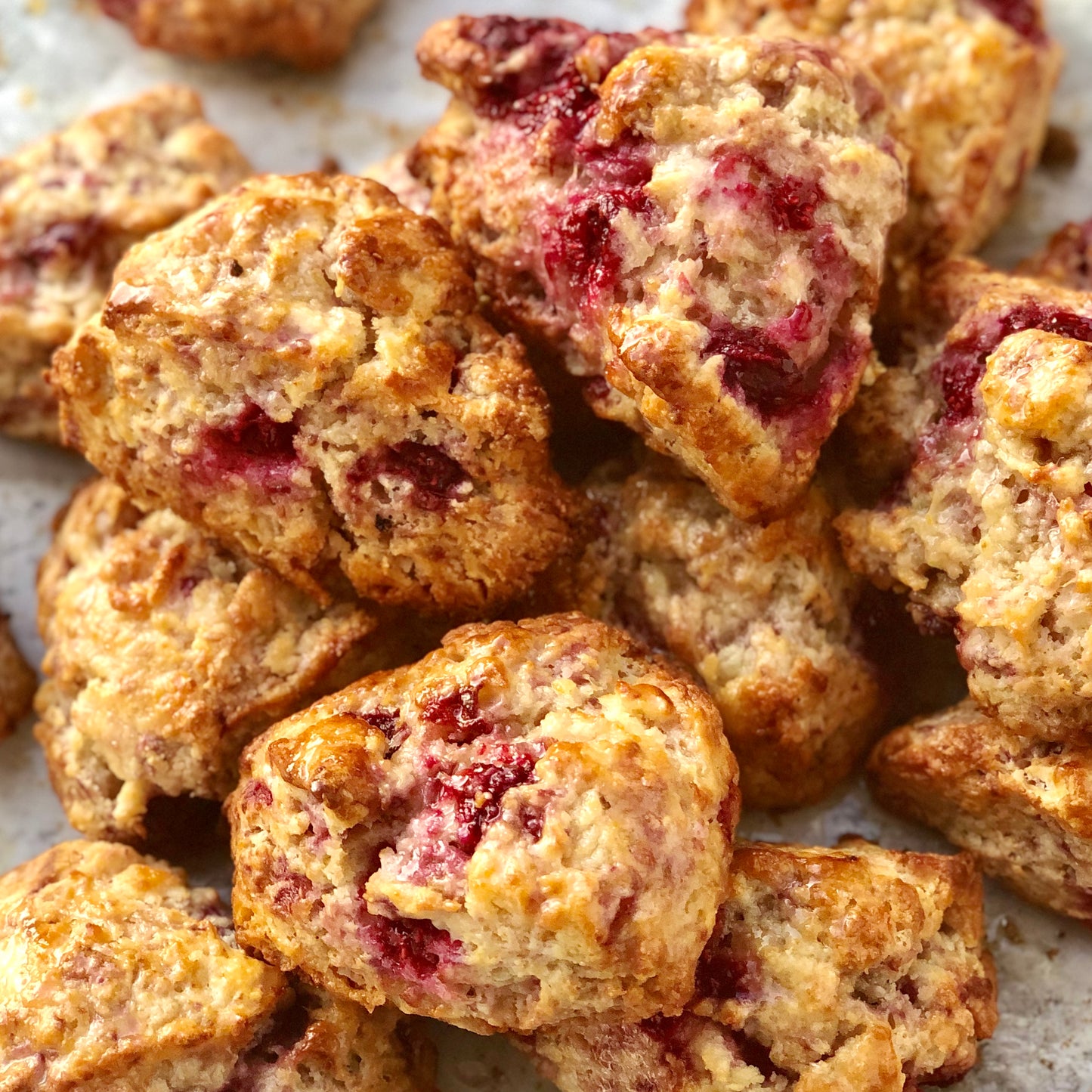 Raspberry White Chocolate trio (3 scones)