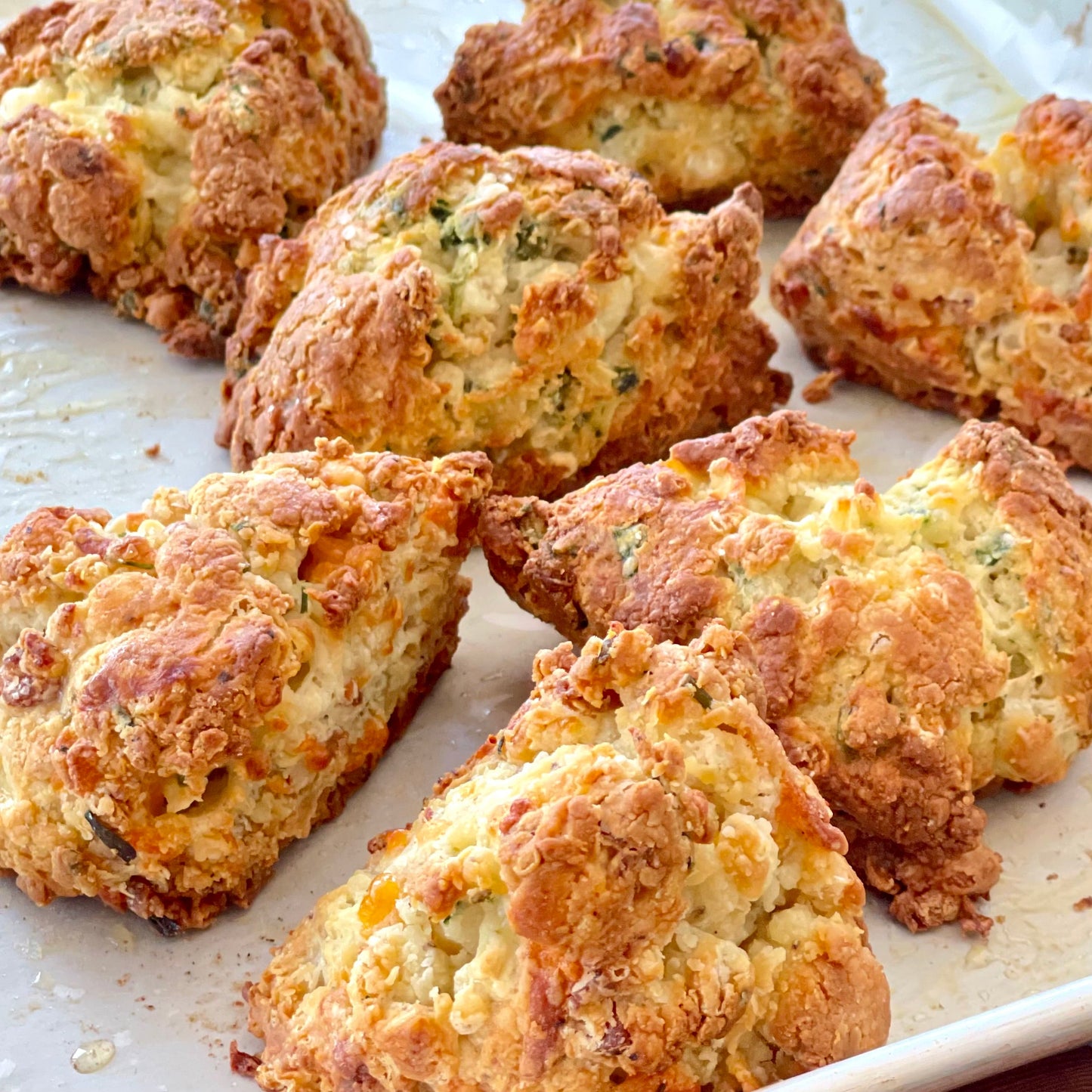 Parmigiano Pecorino trio (3 scones)